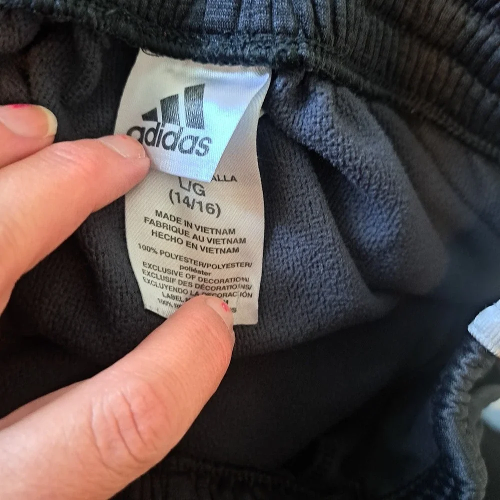 Under Armour activewear bundle